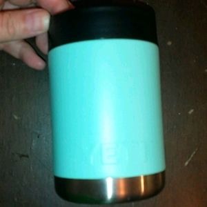 YETI Can Colster